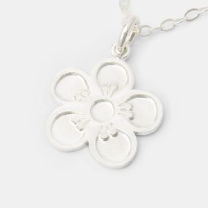 Tea Tree Flower Silver Pendant Necklace